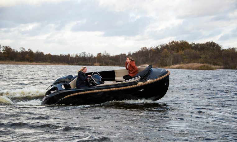 181113_Oud-Huijzer-Sloepen_Bonnema-Watersport_051-762x456