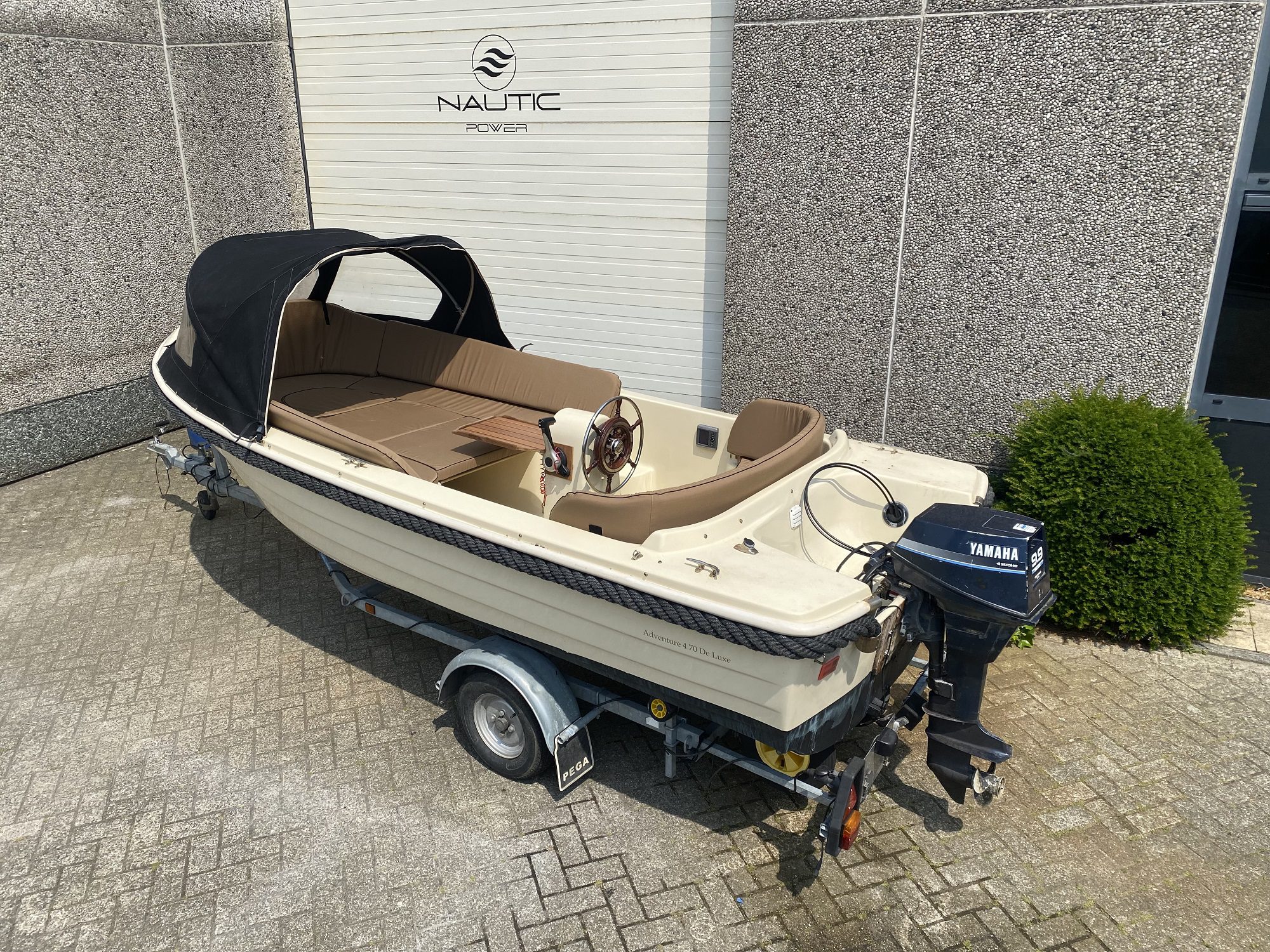 Adventure 470 sloep te koop nautic power 1