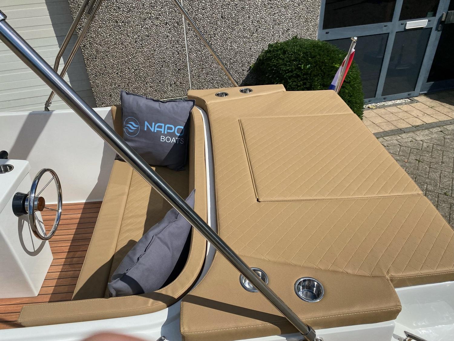 NAPO 565 Tender te koop hiswa te water nautic power 3
