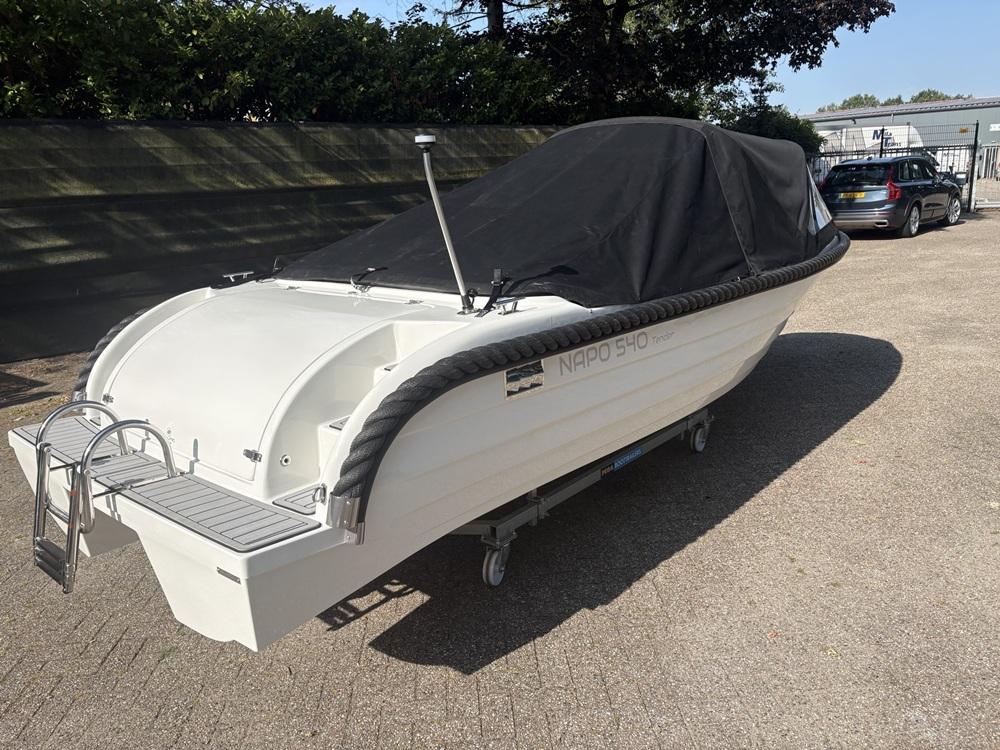 NAPO 540 Tender te koop nautic power foto 2